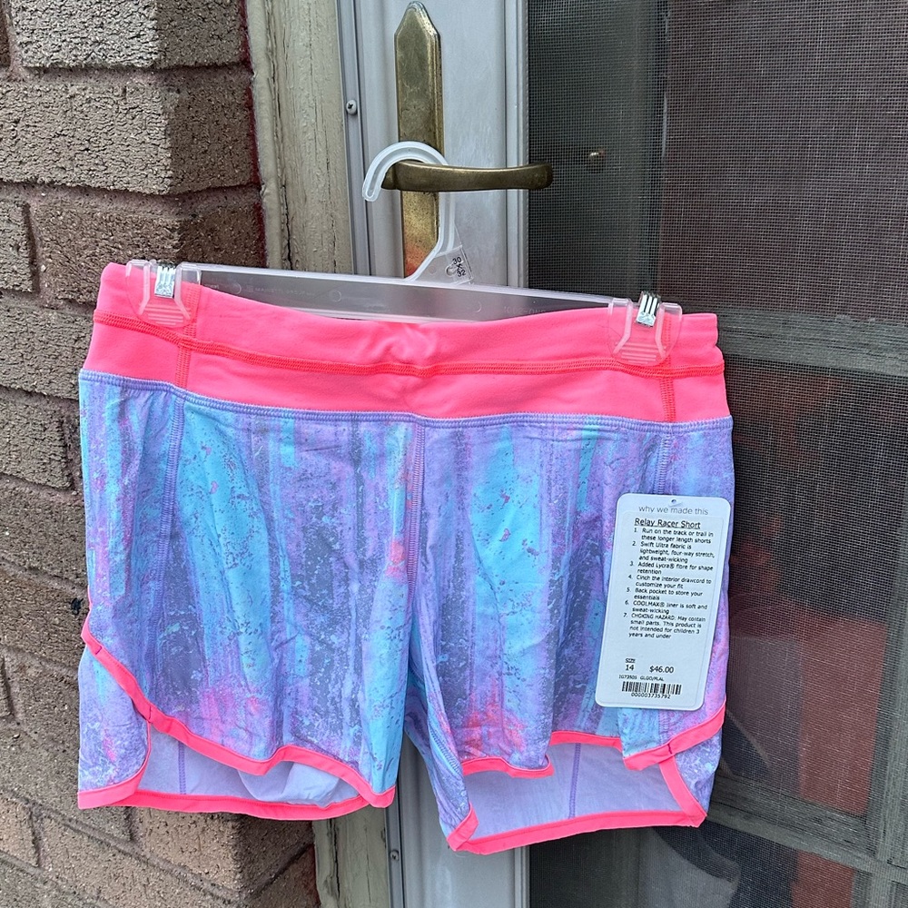 NWT Ivivva by Lululemon Relay Racer Short Size 14